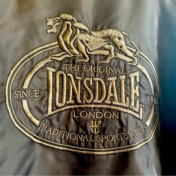 EUC Vintage? Lonsdale College / Varsity Jacket with White Quilted Lining - Picture 5 of 11